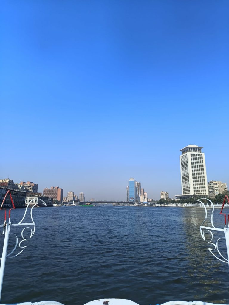 Rejs po Nilu w Kairze – panorama miasta nad rzeką