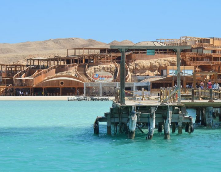 Ten Wycieczka z Hurghady 2 w 1 na plażę Orange i Hula Hula, 2025