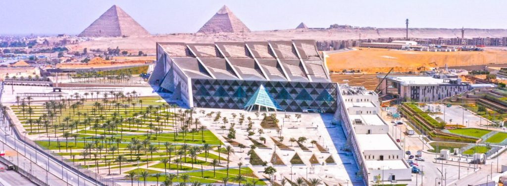 Ten Wycieczka z Hurghady do Kairu z Grand Egyptian Museum (GEM), 2025