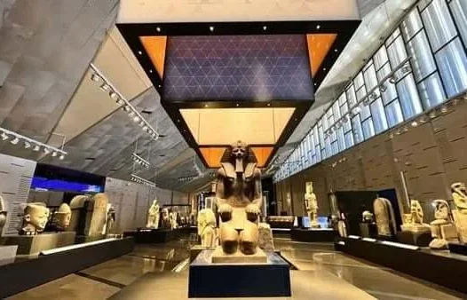 Wycieczka z Hurghady do Wielkiego Muzeum Egipskiego